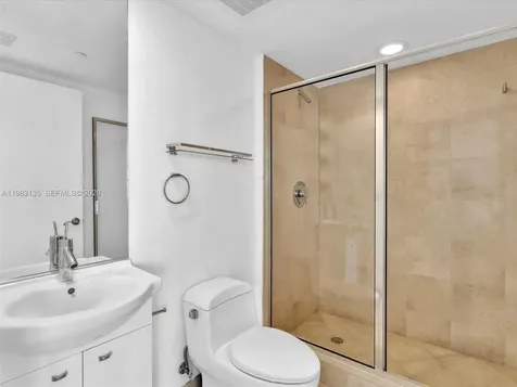 17201 Collins Avenue Sunny Isles Beach FL 33160