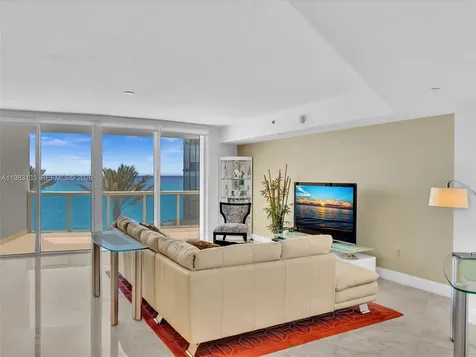 17201 Collins Avenue Sunny Isles Beach FL 33160