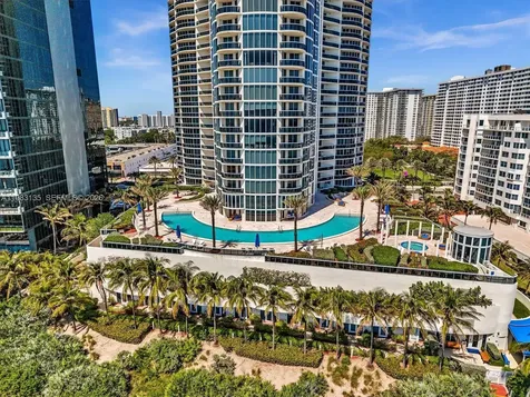 17201 Collins Avenue Sunny Isles Beach FL 33160