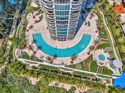17201 Collins Avenue Sunny Isles Beach FL 33160