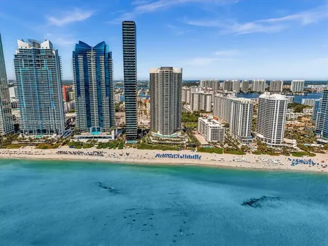 17201 Collins Avenue Sunny Isles Beach FL 33160