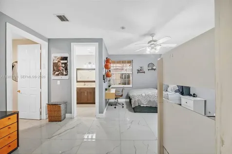 9675 NW 39th Court Coral Springs FL 33065