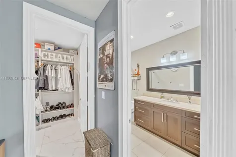 9675 NW 39th Court Coral Springs FL 33065