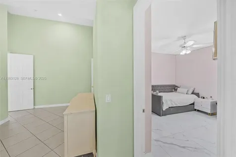9675 NW 39th Court Coral Springs FL 33065