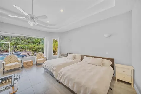 9675 NW 39th Court Coral Springs FL 33065
