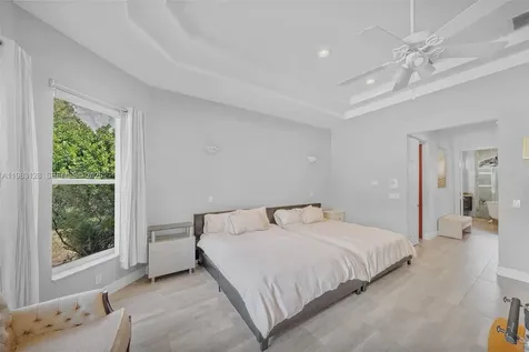 9675 NW 39th Court Coral Springs FL 33065