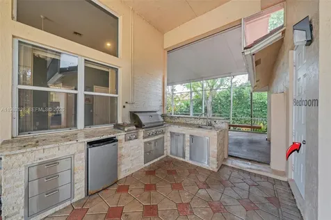 9675 NW 39th Court Coral Springs FL 33065