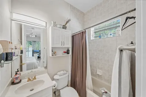 9675 NW 39th Court Coral Springs FL 33065