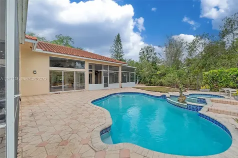 9675 NW 39th Court Coral Springs FL 33065
