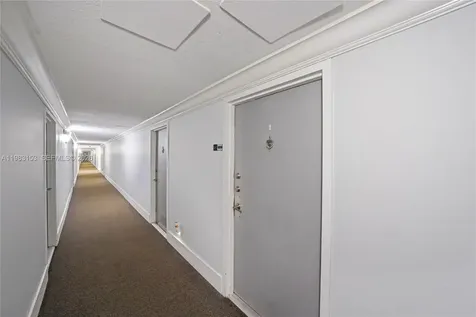 2000 NE 135th Street North Miami FL 33181