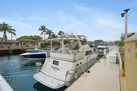 2000 NE 135th Street North Miami FL 33181
