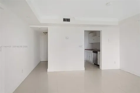 2000 NE 135th Street North Miami FL 33181