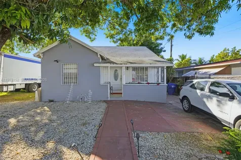 2142 NW 33rd Street Miami FL 33142