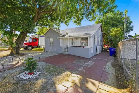 2142 NW 33rd Street Miami FL 33142