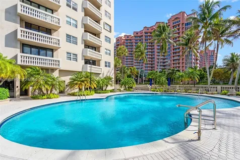 90 Edgewater Drive Coral Gables FL 33133