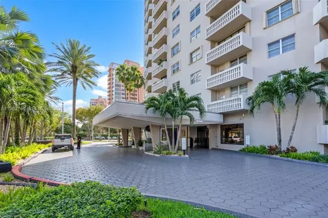 90 Edgewater Drive Coral Gables FL 33133