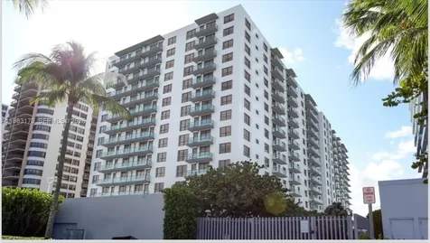 10185 Collins Avenue Bal Harbour FL 33154