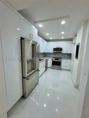10185 Collins Avenue Bal Harbour FL 33154