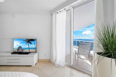 4775 Collins Avenue Miami Beach FL 33140