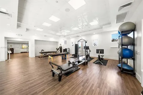 4775 Collins Avenue Miami Beach FL 33140