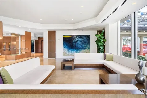 4775 Collins Avenue Miami Beach FL 33140