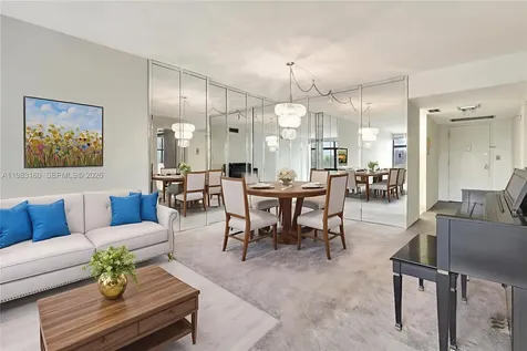 20100 W Country Club Drive Aventura FL 33180