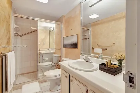 20100 W Country Club Drive Aventura FL 33180