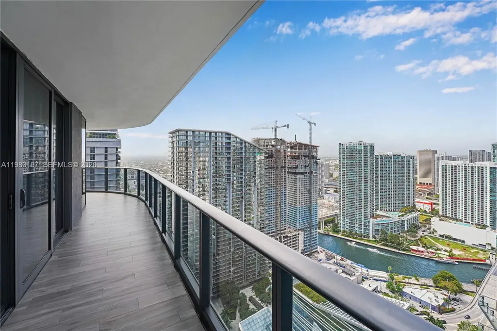 801 S Miami Avenue Miami FL 33130