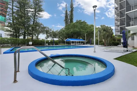20100 W Country Club Drive Aventura FL 33180