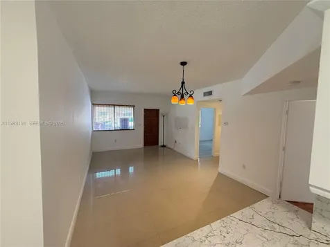 8025 Lake Drive Doral FL 33166
