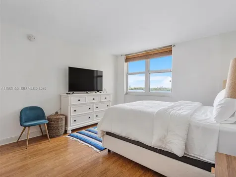 10350 W Bay Harbor Drive Bay Harbor Islands FL 33154