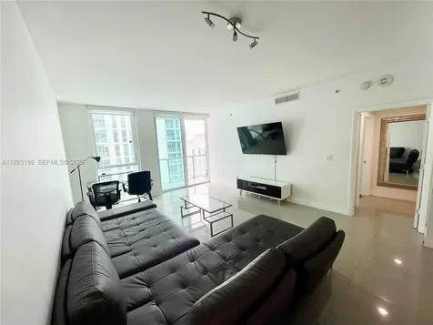253 NE 2nd Street Miami FL 33132