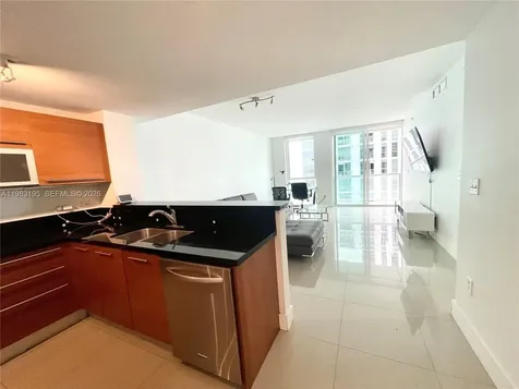 253 NE 2nd Street Miami FL 33132