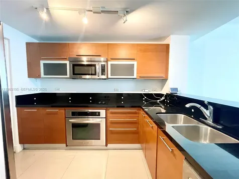 253 NE 2nd Street Miami FL 33132