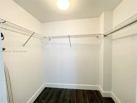 253 NE 2nd Street Miami FL 33132