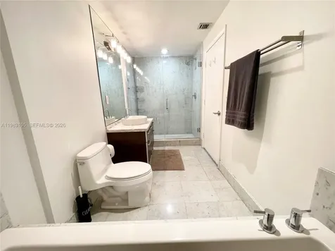253 NE 2nd Street Miami FL 33132
