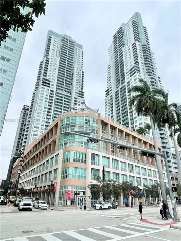 253 NE 2nd Street Miami FL 33132