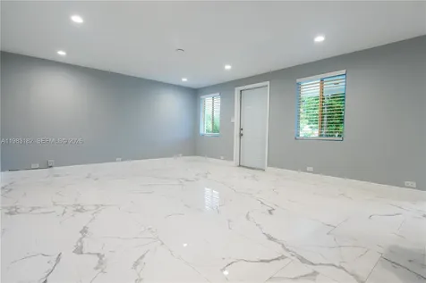 11 Judy Place Key Largo FL 33037