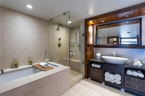 6801 Collins Avenue #610 Door Miami Beach FL 33141