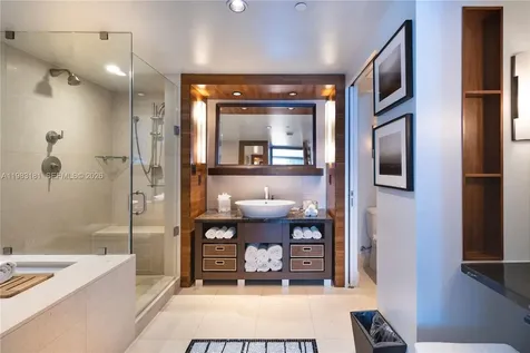 6801 Collins Avenue #610 Door Miami Beach FL 33141