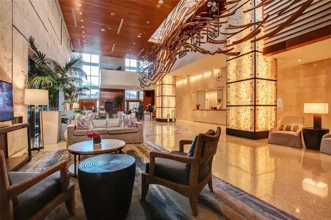 6801 Collins Avenue #610 Door Miami Beach FL 33141