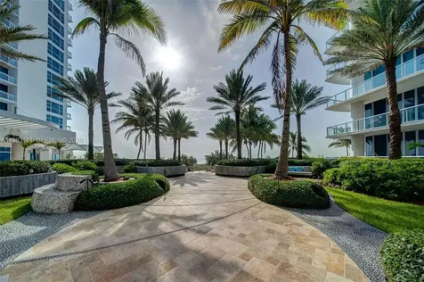 6801 Collins Avenue #610 Door Miami Beach FL 33141