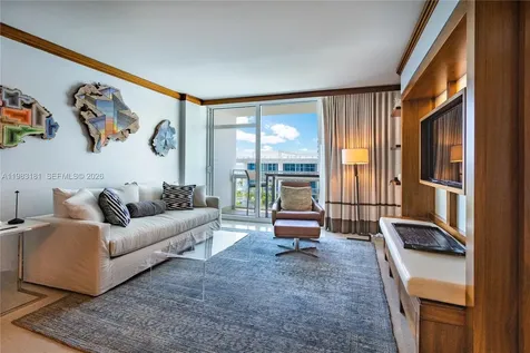 6801 Collins Avenue #610 Door Miami Beach FL 33141