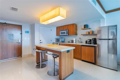 6801 Collins Avenue #610 Door Miami Beach FL 33141