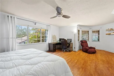 2721 Montevideo Avenue Cooper City FL 33026
