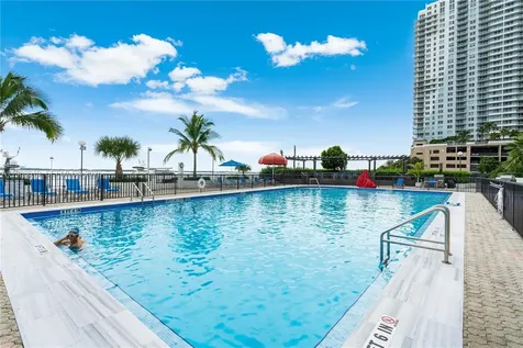 825 Brickell Bay Drive Miami FL 33131