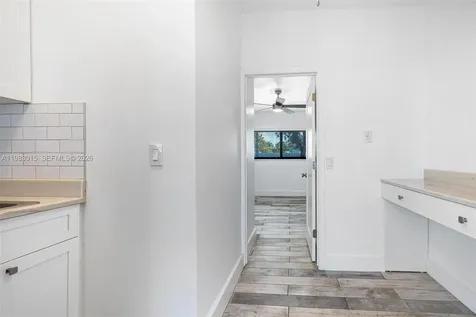 180 SW 63rd Avenue Miami FL 33144