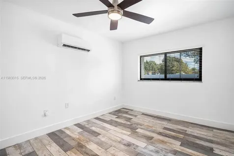 180 SW 63rd Avenue Miami FL 33144