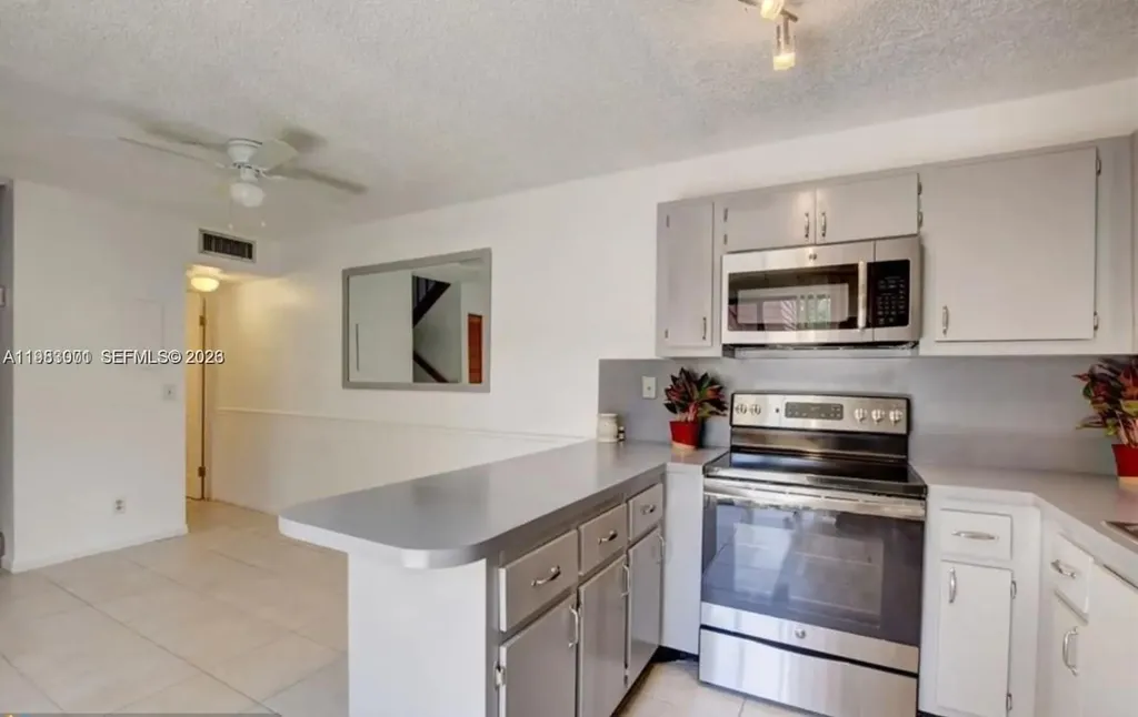 3103 Spanish Wells Drive Delray Beach FL 33445