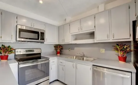 3103 Spanish Drive Delray Beach FL 33445